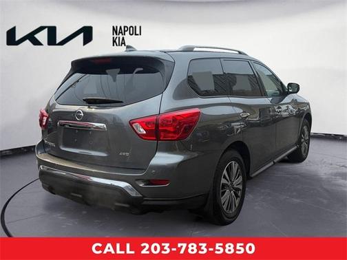 2019 Nissan Pathfinder S