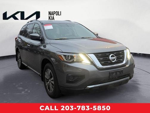 2019 Nissan Pathfinder S