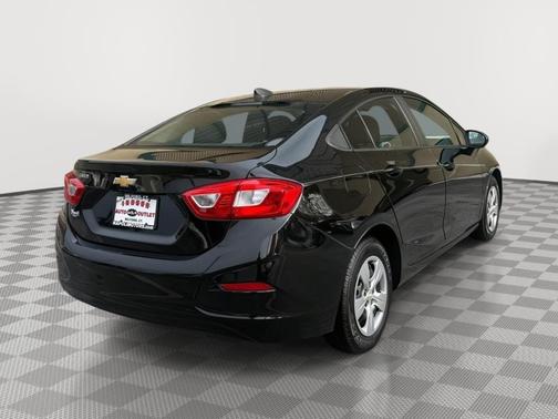 2017 Chevrolet Cruze LS