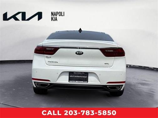 2017 Kia Cadenza Technology