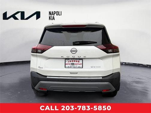 2022 Nissan Rogue SV