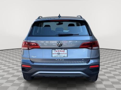 Platinum Gray Metallic 2023 Volkswagen Taos 1.5T S