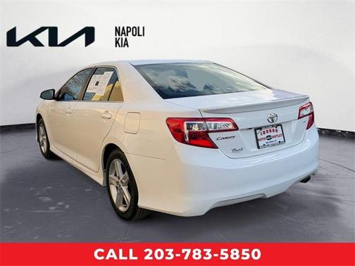2014 Toyota Camry SE