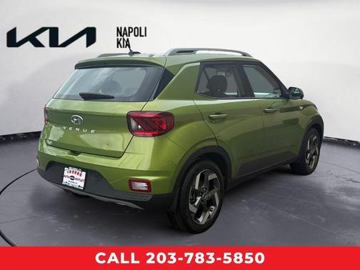 2023 Hyundai VENUE SEL