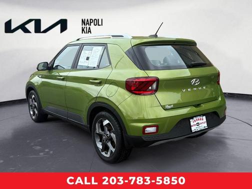 2023 Hyundai VENUE SEL
