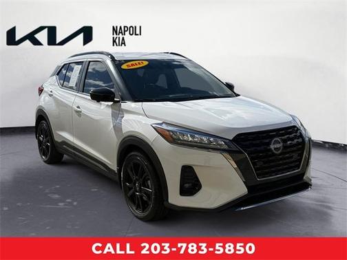 2023 Nissan Kicks SR