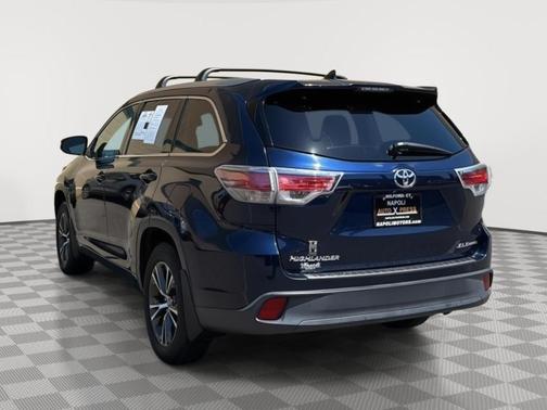 Nautical Blue Metallic 2016 Toyota Highlander XLE