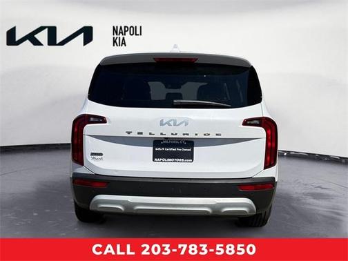 2022 Kia Telluride LX