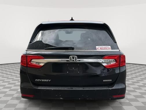 Crystal Black Pearl 2020 Honda Odyssey Touring