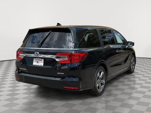 Crystal Black Pearl 2020 Honda Odyssey Touring
