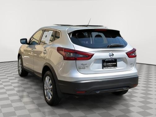 Brilliant Silver Metallic 2021 Nissan Rogue Sport S
