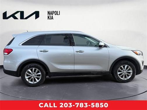 2018 Kia Sorento LX