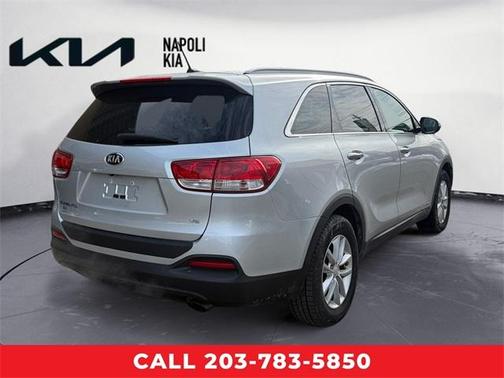 2018 Kia Sorento LX