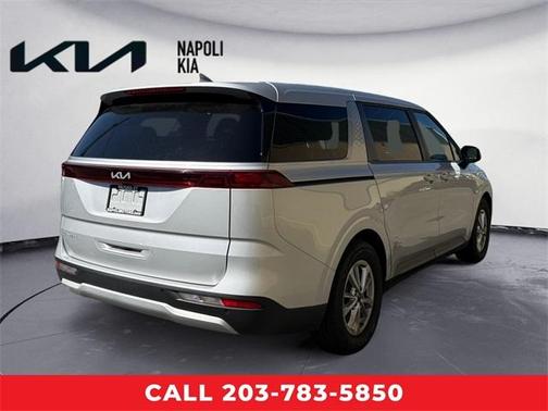 2023 Kia Carnival LX