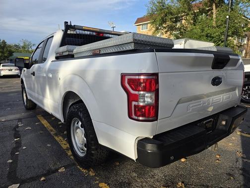 Oxford White 2018 Ford F-150 XL 2WD SuperCab 6.5' Box