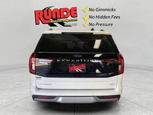 Star White 2026 Ford Expedition Max Platinum