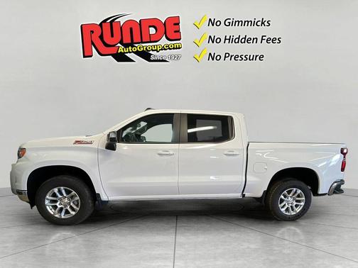 Summit White 2026 Chevrolet Silverado 1500 LT