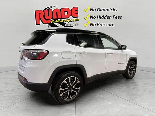 White 2022 Jeep Compass Limited
