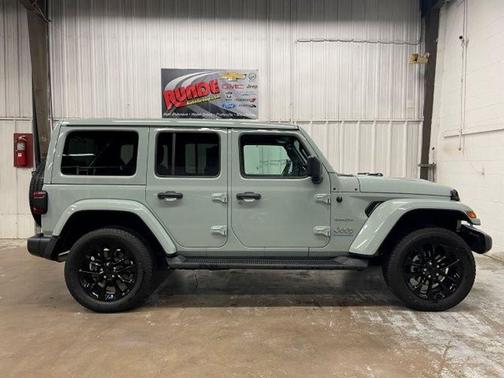 2023 Jeep Wrangler 4xe Sahara