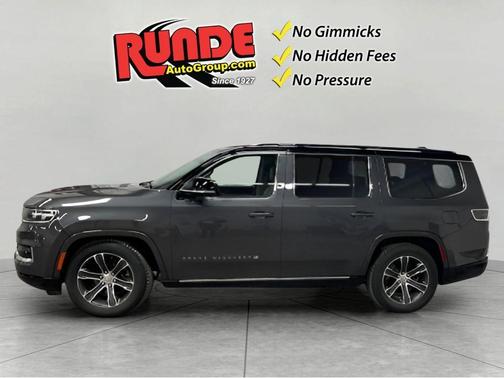 2023 Jeep Grand Wagoneer Base