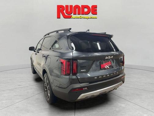 2022 Kia Sorento X-Line EX