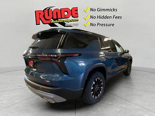 Lakeshore Blue 2026 Chevrolet Traverse Z71