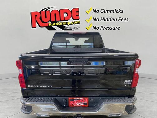 Jet Black 2026 Chevrolet Silverado 1500 LT