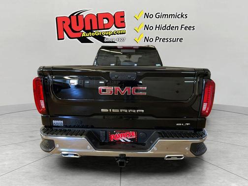 Onyx Black 2026 GMC Sierra 1500 SLT