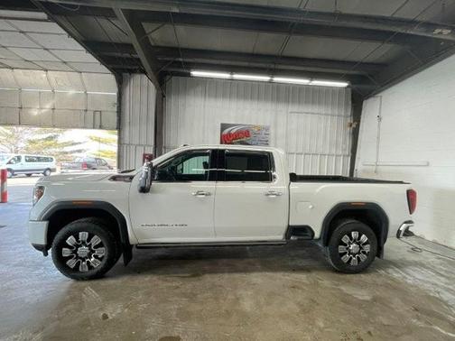 2021 GMC Sierra 2500 Denali