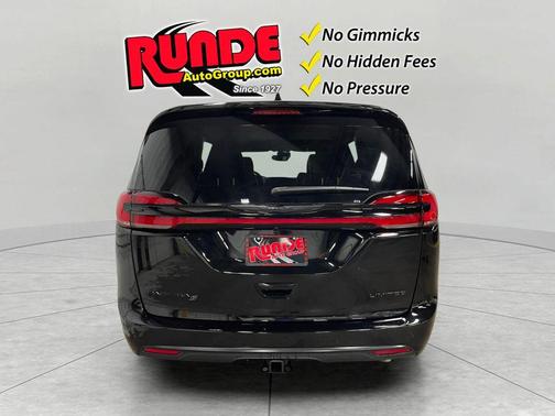 2026 Chrysler Pacifica Limited