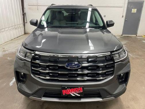 Carbonized Gray Metallic 2026 Ford Explorer Active