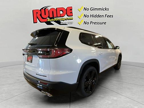 Summit White 2026 GMC Acadia Elevation