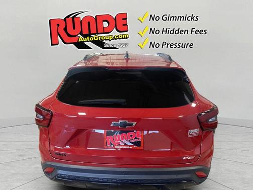 Red 2026 Chevrolet Trax 2RS