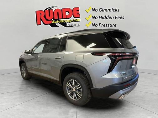 Sterling Gray 2026 Chevrolet Traverse LT