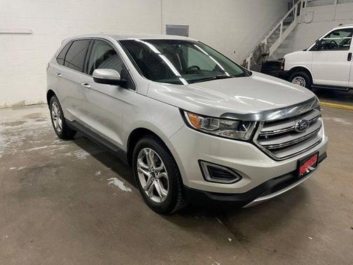 Silver 2018 Ford Edge Titanium