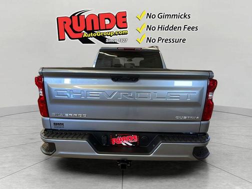 Sterling Gray 2026 Chevrolet Silverado 1500 Custom