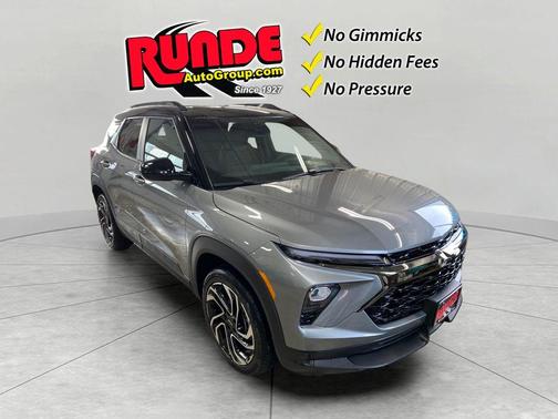 Sterling Gray 2026 Chevrolet Trailblazer RS