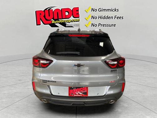 Sterling Gray 2026 Chevrolet Trailblazer RS