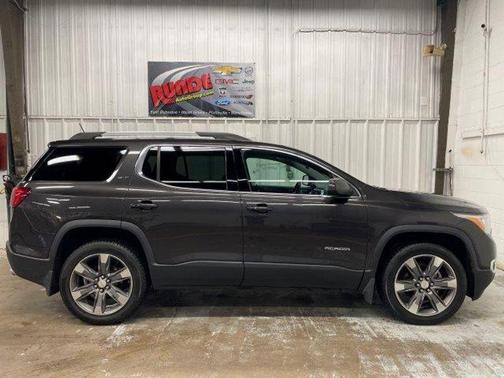 2017 GMC Acadia SLT-2