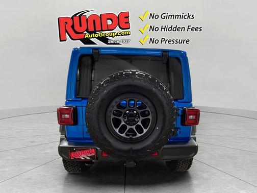 Blue 2022 Jeep Wrangler Unlimited Sport