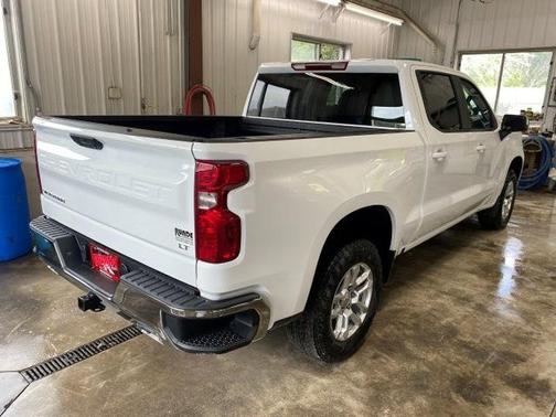 Summit White 2026 Chevrolet Silverado 1500 LT