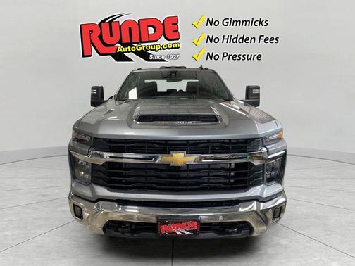 Sterling Gray 2026 Chevrolet Silverado 2500 LT