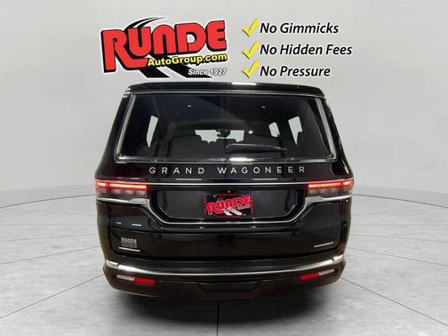 2022 Jeep Grand Wagoneer Series I