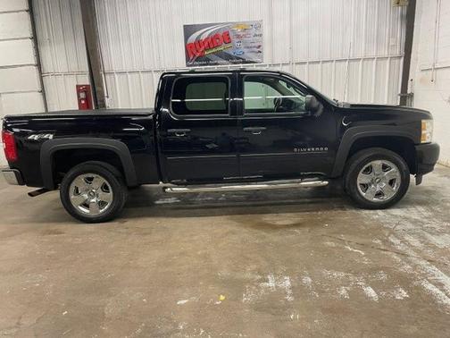 Black 2011 Chevrolet Silverado 1500 LT