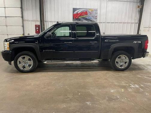 Black 2011 Chevrolet Silverado 1500 LT