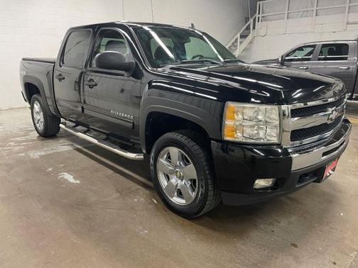 Black 2011 Chevrolet Silverado 1500 LT