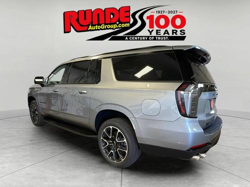 Sterling Gray 2027 Chevrolet Suburban RST