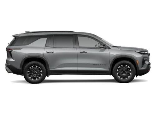 Sterling Gray Metallic 2027 Chevrolet Traverse Z71