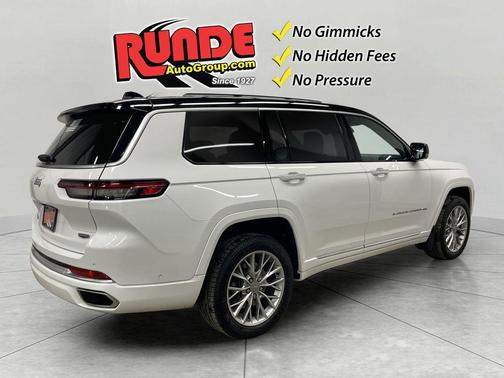 White 2022 Jeep Grand Cherokee L Summit