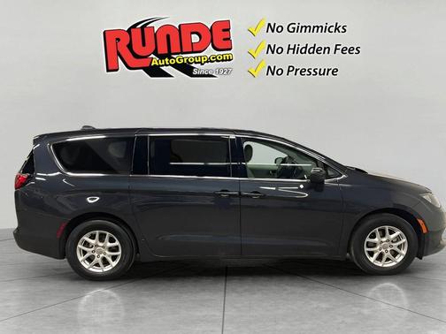 Blue 2019 Chrysler Pacifica LX